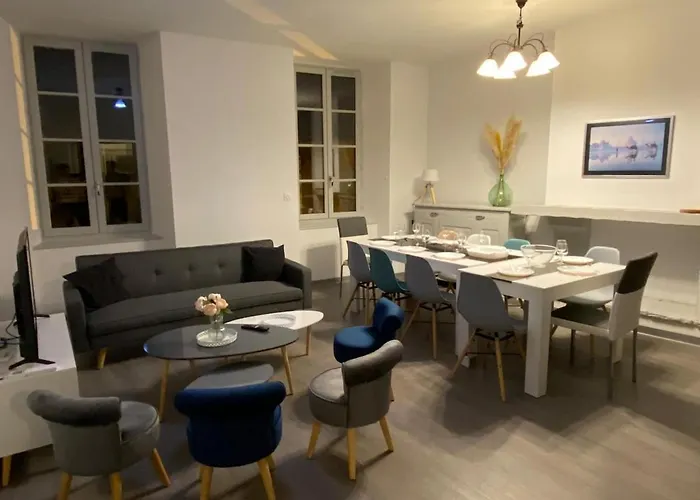 Plein Centre, Parking Jardin 4 Holiday home *