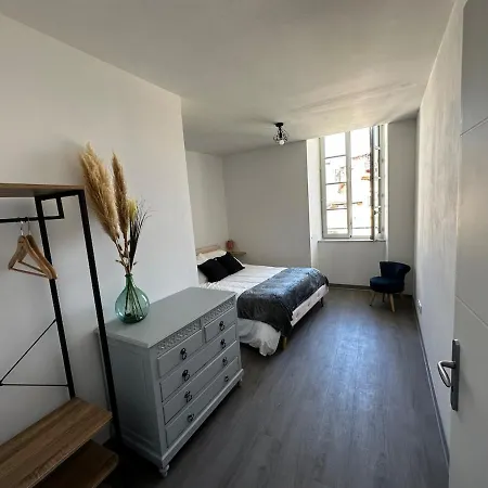 Plein Centre, Parking Jardin 4 Foix