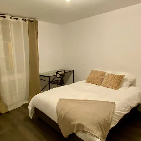 Tatil Evi Plein Centre, Parking Jardin 4