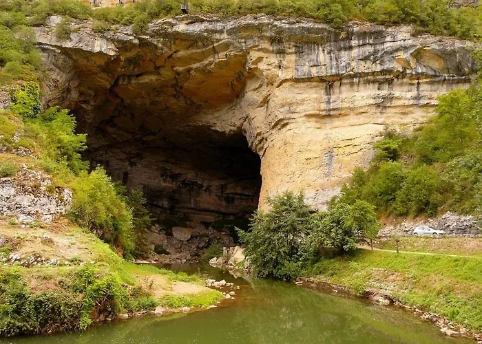 Plein Centre, Parking Jardin 4 Tatil Evi Foix